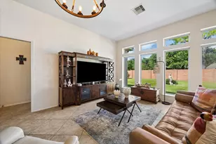 2803 Field Hollow Dr, Pearland, TX 77584 - Photo 6