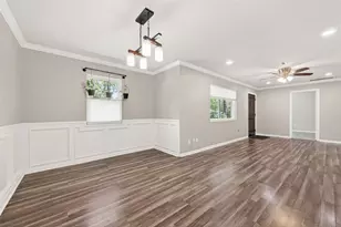 1619 Ashway St, Conroe, TX 77385 - Photo 8