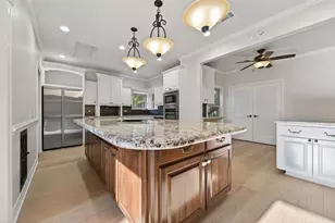 1614 Crestmont St, Wharton, TX 77488 - Photo 14