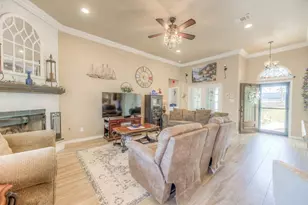 293 Twin Magnolia, Onalaska, TX 77360 - Photo 6