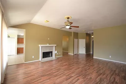 2818 Russett Place, Pearland, TX 77584 - Photo 4