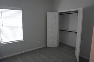11893 E Gate Dr, Willis, TX 77318 - Photo 10