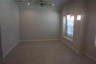 11893 E Gate Dr, Willis, TX 77318 - Photo 4