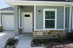 11893 E Gate Dr, Willis, TX 77318 - Photo 2