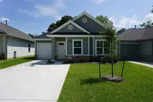 11893 E Gate Dr, Willis, TX 77318 - Photo 1