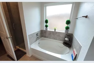 22607 Castello Lakes Drive, Katy, TX 77449 - Photo 20