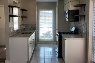 15414 W Hampton Cir, Houston, TX 77071 - Photo 10