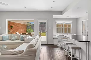 5743 Jason St, Houston, TX 77096 - Photo 10