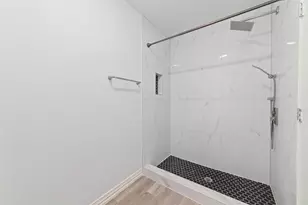 8808 Wateka Dr, Houston, TX 77074 - Photo 20