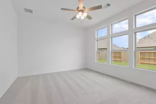 22206 Mount Whitney Rd, Waller, TX 77484 - Photo 10