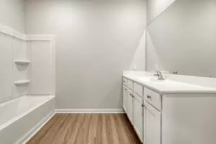 8207 Burnt Orchid Dr, Houston, TX 77016 - Photo 8