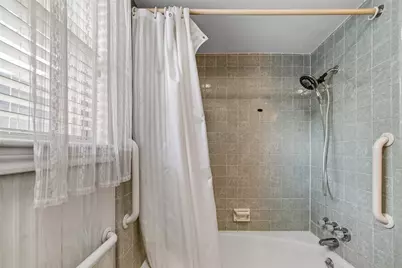 1746 Nocturne Lane, Houston, TX 77043 - Photo 14