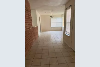 11323 Mulholland Dr, Stafford, TX 77477 - Photo 2