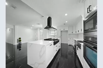 9114 Tooley Drive, Houston, TX 77031 - Photo 12