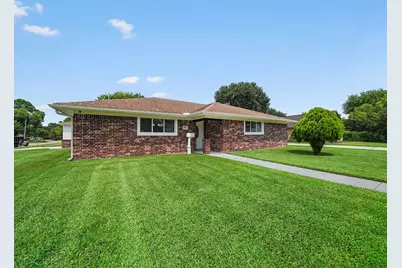 9114 Tooley Drive, Houston, TX 77031 - Photo 2