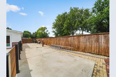 9114 Tooley Drive, Houston, TX 77031 - Photo 34