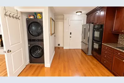 3102 Newcastle Drive, Houston, TX 77027 - Photo 8