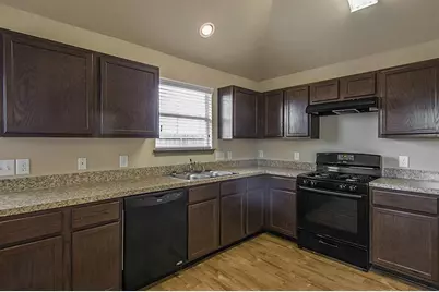 5826 Long Arbo, Katy, TX 77449 - Photo 4