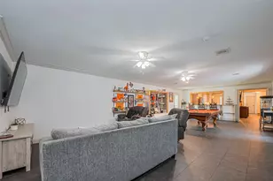 218 Beaumont Dr, Magnolia, TX 77354 - Photo 4