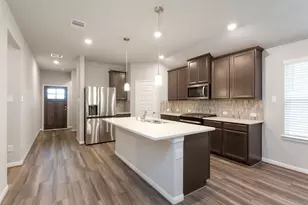 6915 Lebec, Rosharon, TX 77583 - Photo 10