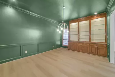 2423 Nantucket Drive, Houston, TX 77057 - Photo 14