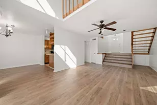 15916 Seahorse Dr, Houston, TX 77062 - Photo 10