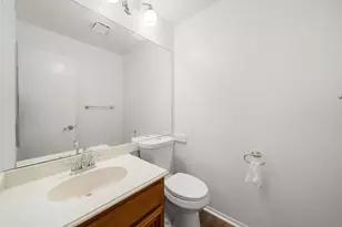 15916 Seahorse Dr, Houston, TX 77062 - Photo 36