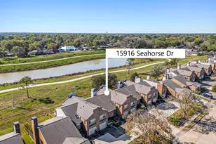 15916 Seahorse Dr, Houston, TX 77062 - Photo 44