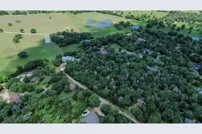 000 Phillips, Lexington, TX 78947 - Photo 10