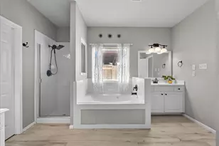 1823 Calypso Cove Ct, Pasadena, TX 77586 - Photo 24