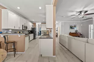 1823 Calypso Cove Ct, Pasadena, TX 77586 - Photo 16