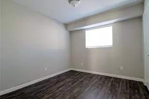 1962 Upland Dr, Houston, TX 77043 - Photo 18