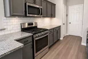 16555 Pentonshire Ln, Houston, TX 77090 - Photo 8
