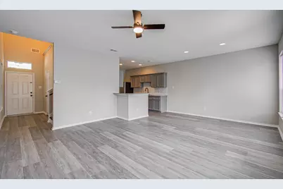 16555 Pentonshire Lane, Houston, TX 77090 - Photo 6