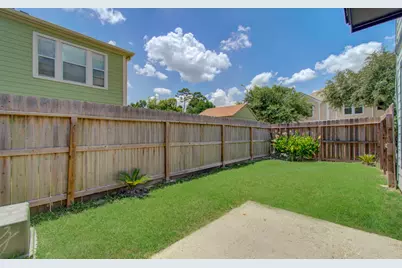 16555 Pentonshire Lane, Houston, TX 77090 - Photo 18