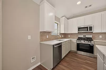 5431 Rio Drive, Baytown, TX 77521 - Photo 14