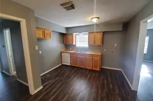 6114 Belmark St, Houston, TX 77033 - Photo 2