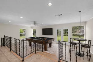 209 Summit Dr, Conroe, TX 77303 - Photo 8