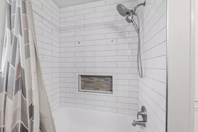 209 Summit Drive, Conroe, TX 77303 - Photo 14