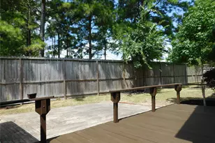 4 Kingsley Ct, Conroe, TX 77304 - Photo 18