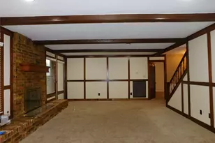 4 Kingsley Ct, Conroe, TX 77304 - Photo 4