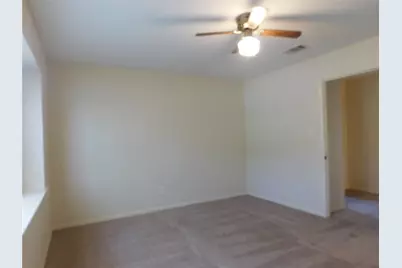 4 Kingsley Court, Conroe, TX 77304 - Photo 12
