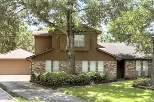 4 Kingsley Ct, Conroe, TX 77304 - Photo 1