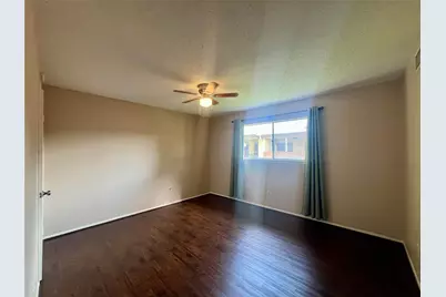 7714 Renwick Drive #K107, Houston, TX 77081 - Photo 10