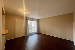 7714 Renwick Dr, Houston, TX 77081 - Photo 4