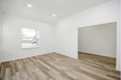 2139 Counter Point Drive, Houston, TX 77055 - Photo 12