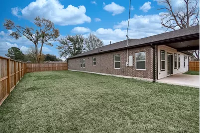 2139 Counter Point Drive, Houston, TX 77055 - Photo 40