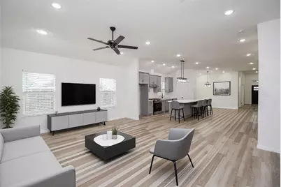 2139 Counter Point Drive, Houston, TX 77055 - Photo 8