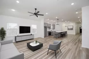 2139 Counter Point Dr, Houston, TX 77055 - Photo 8