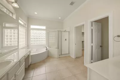 4711 N Pine Brook Way, Houston, TX 77059 - Photo 22